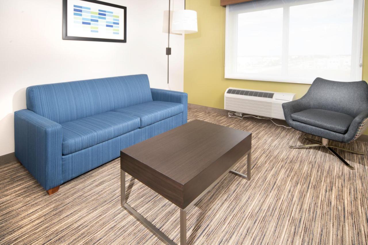 Holiday Inn Express & Suites - Fort Myers Airport By Ihg Εξωτερικό φωτογραφία
