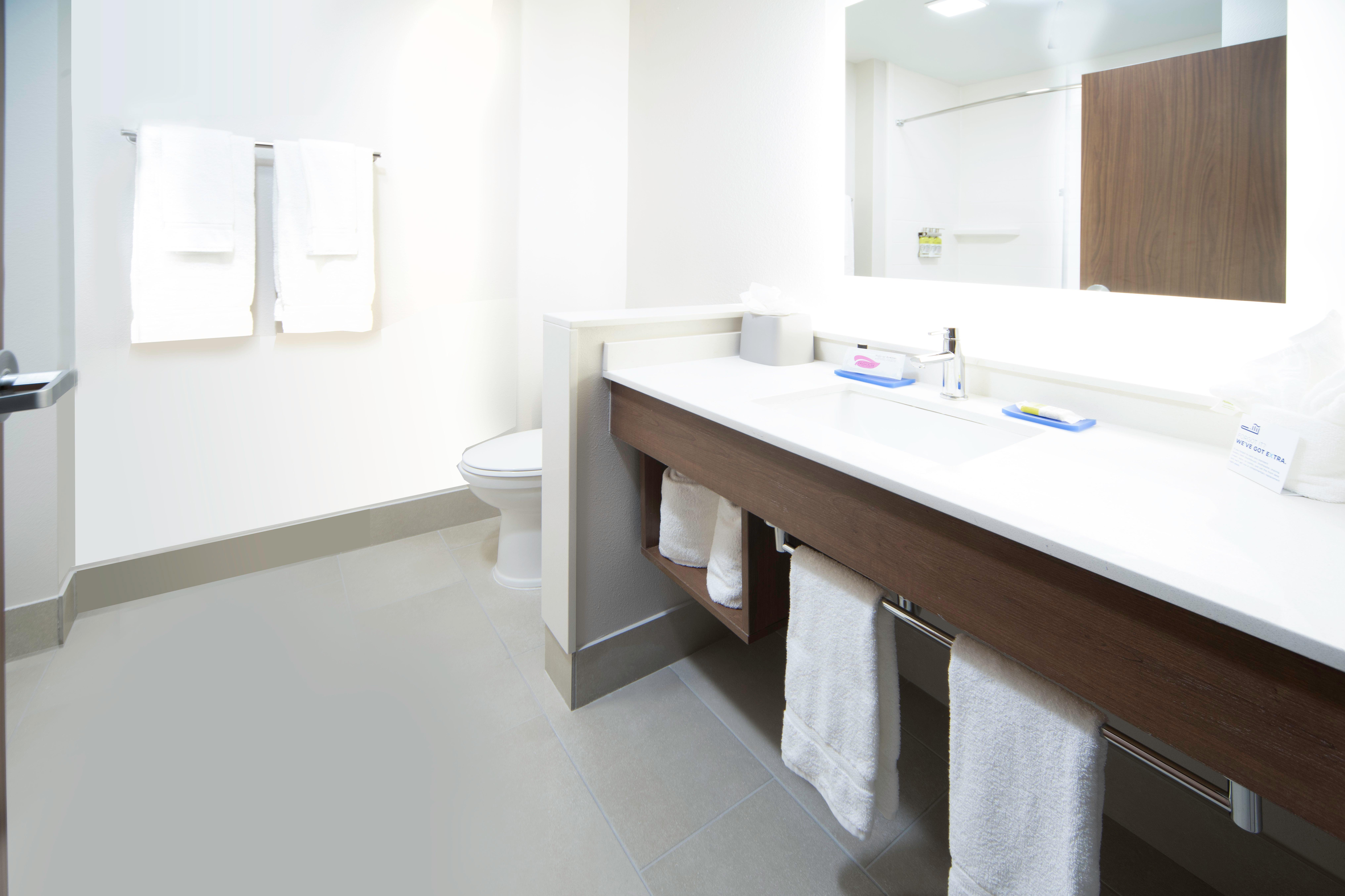 Holiday Inn Express & Suites - Fort Myers Airport By Ihg Εξωτερικό φωτογραφία