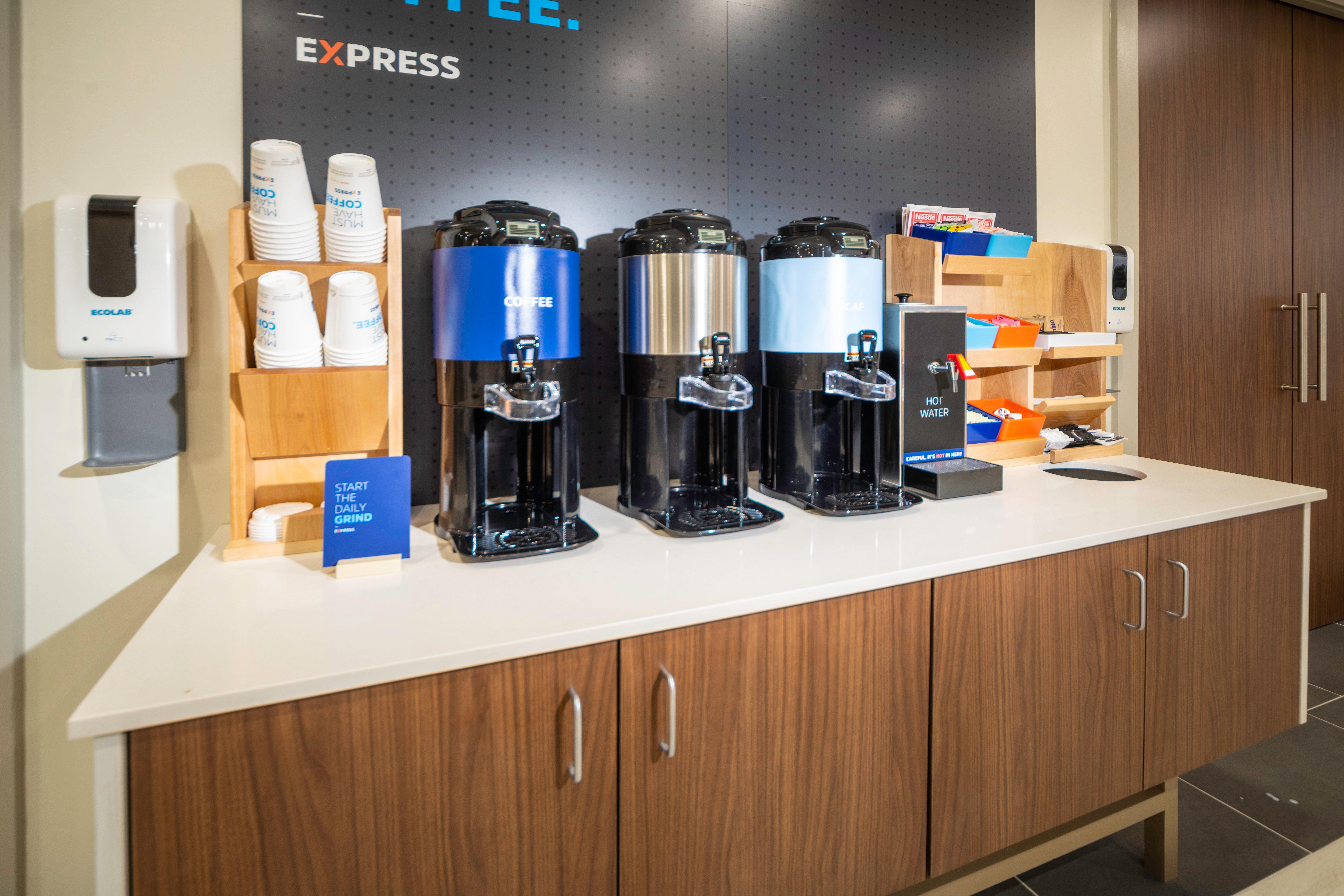 Holiday Inn Express & Suites - Fort Myers Airport By Ihg Εξωτερικό φωτογραφία