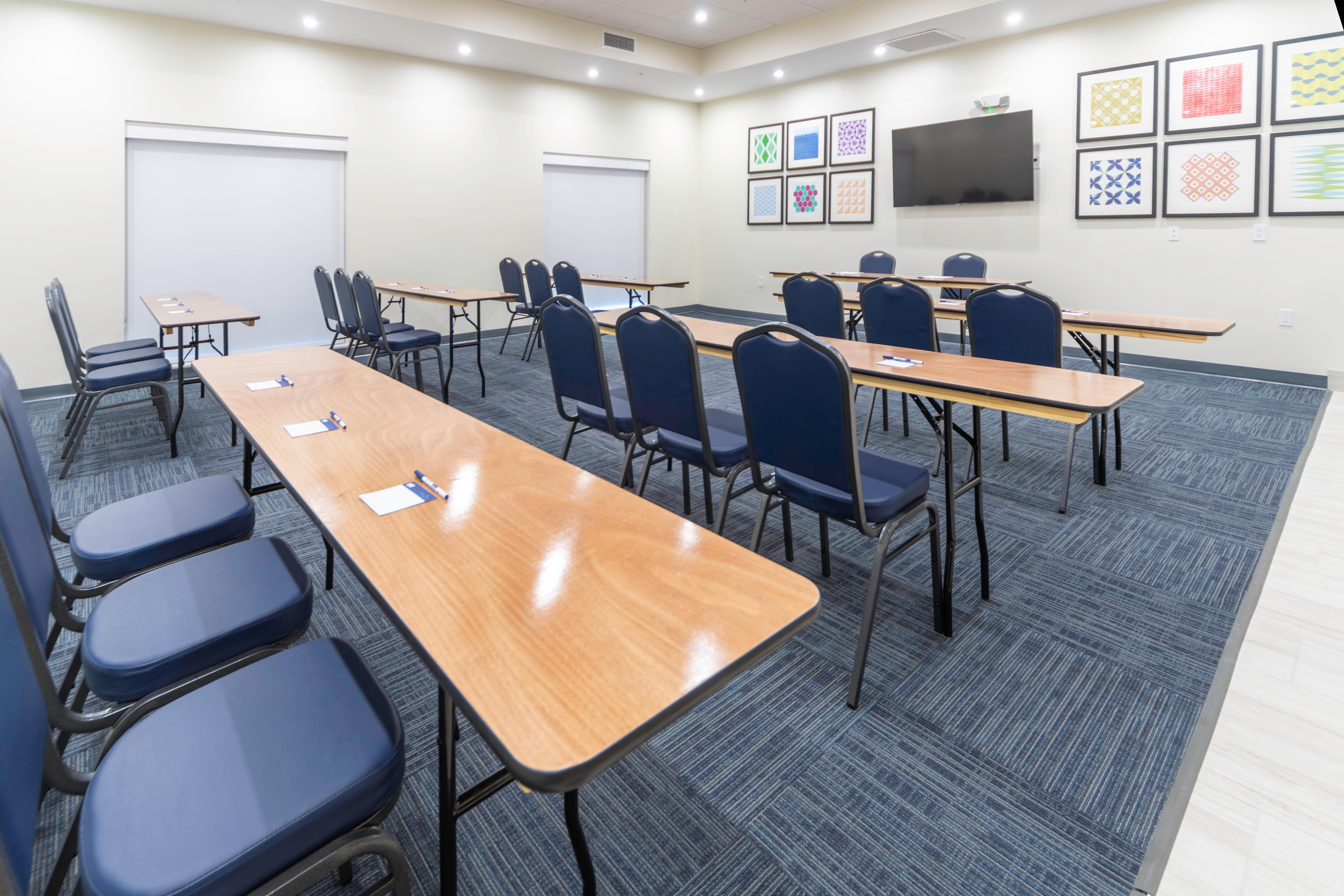 Holiday Inn Express & Suites - Fort Myers Airport By Ihg Εξωτερικό φωτογραφία
